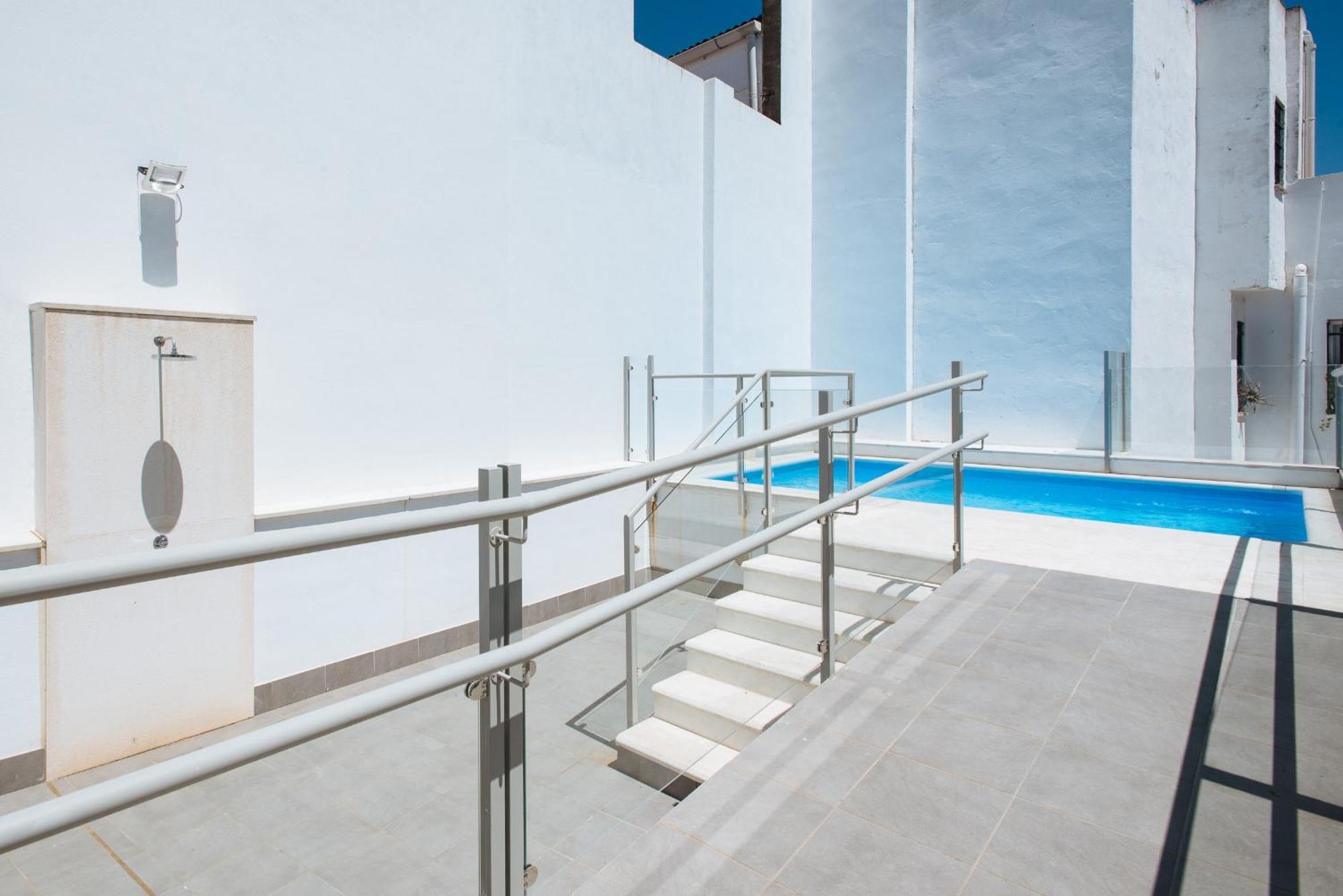 Azafran Suite Apartment — Photos 2