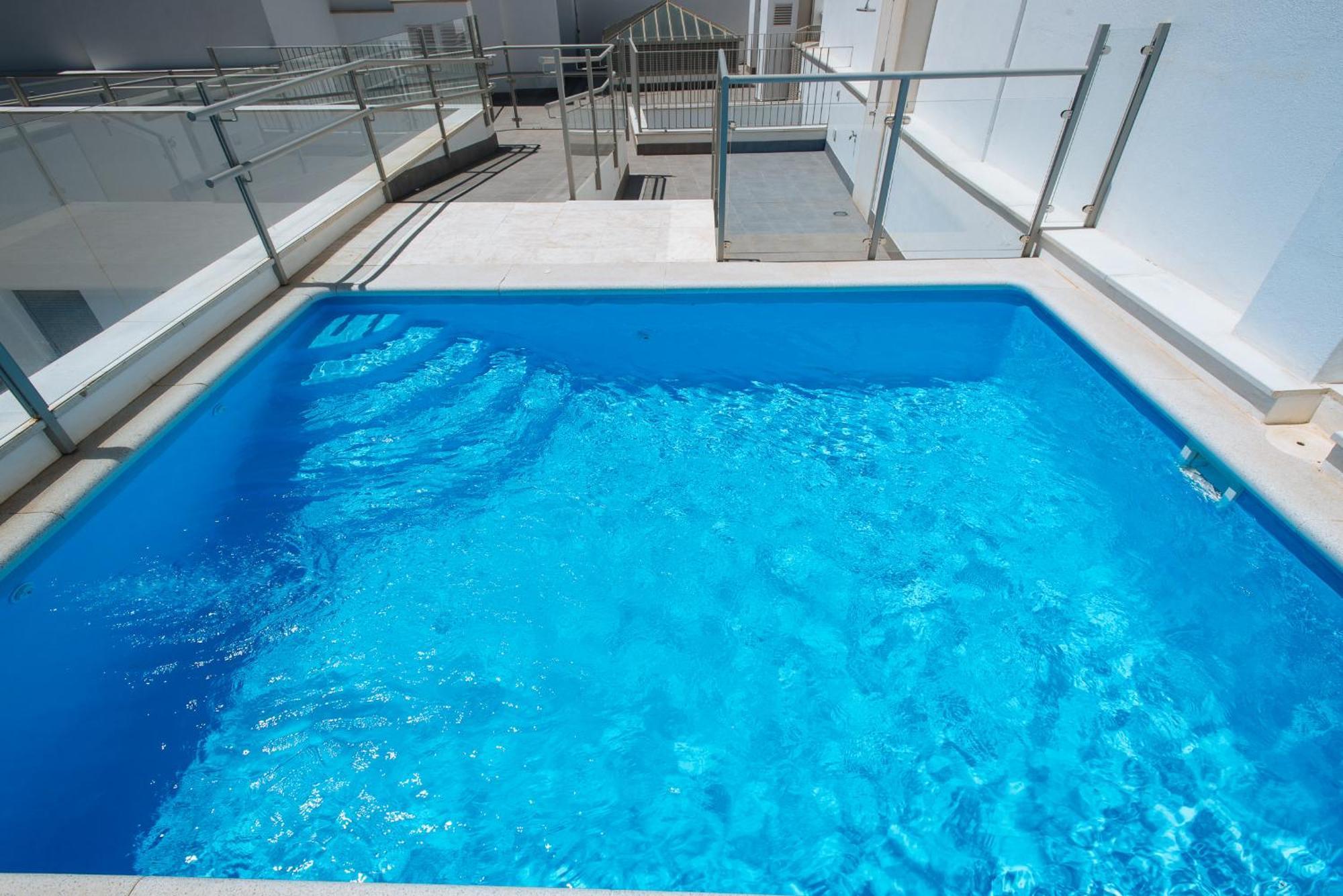 Azafran Suite Apartment, Seville